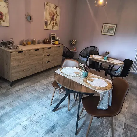 Cascina Grattinera Oda ve Kahvaltı